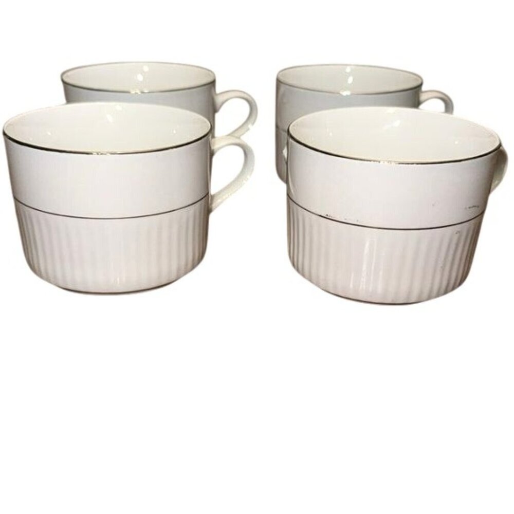Set Of 4 Gibson China 10 Oz Coffee Mugs White With Ribbed Design